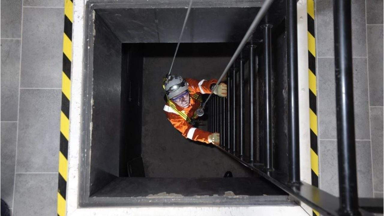 NR 33 - SEGURANÇA E SAÚDE NOS TRABALHOS EM ESPAÇOS CONFINADOS